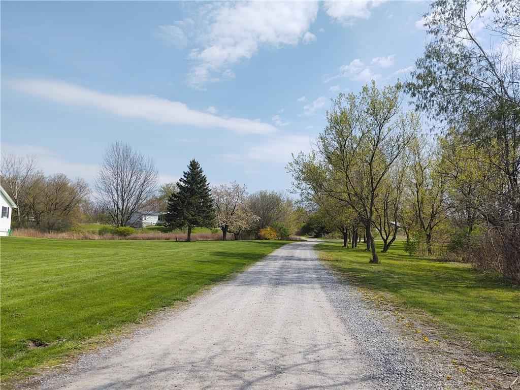V/L 0 Lakeville Rd Rd  