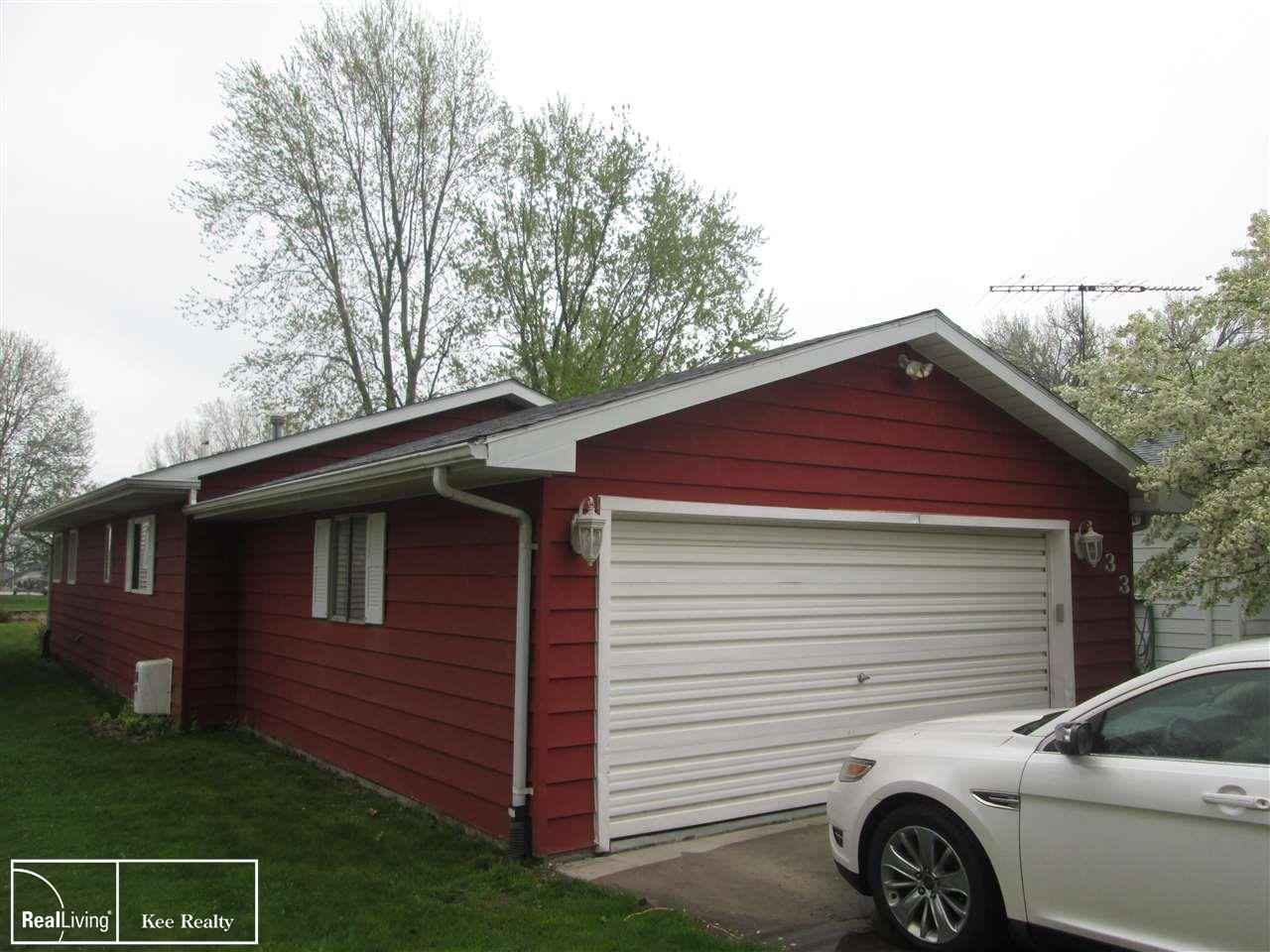 433 Walnut Dr  