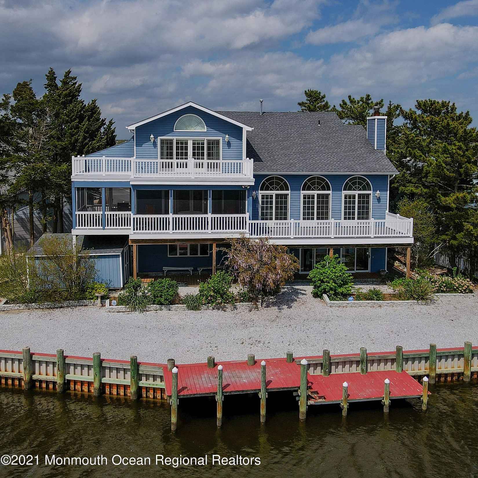 42 WALKILL Rd  