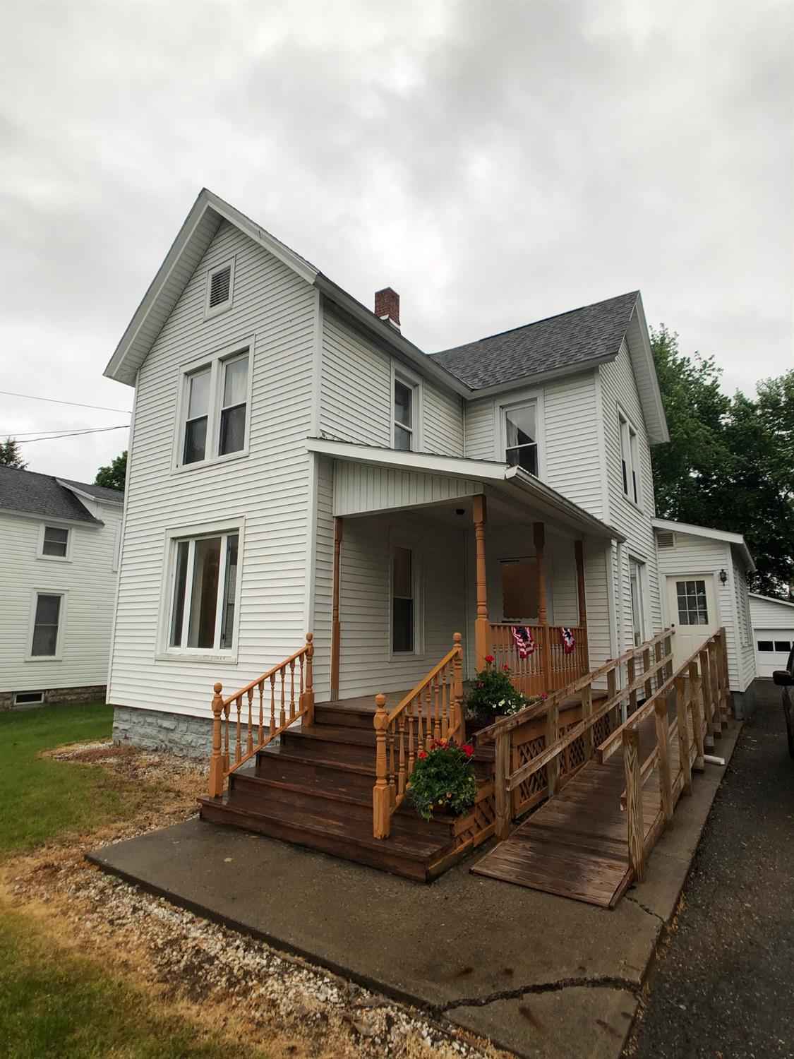 4 Stoddard Ave  
