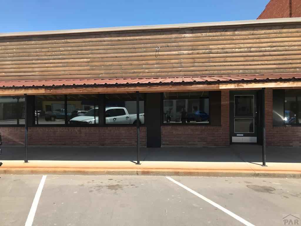215 Main St  