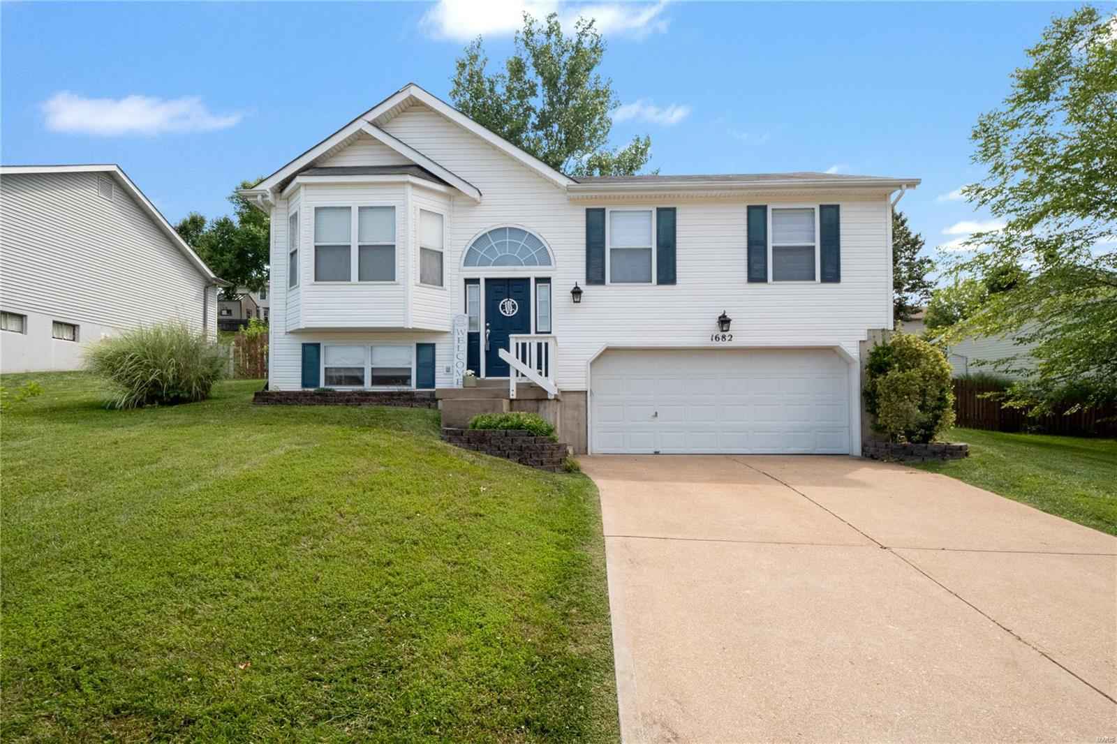 1682 Clover Ct  