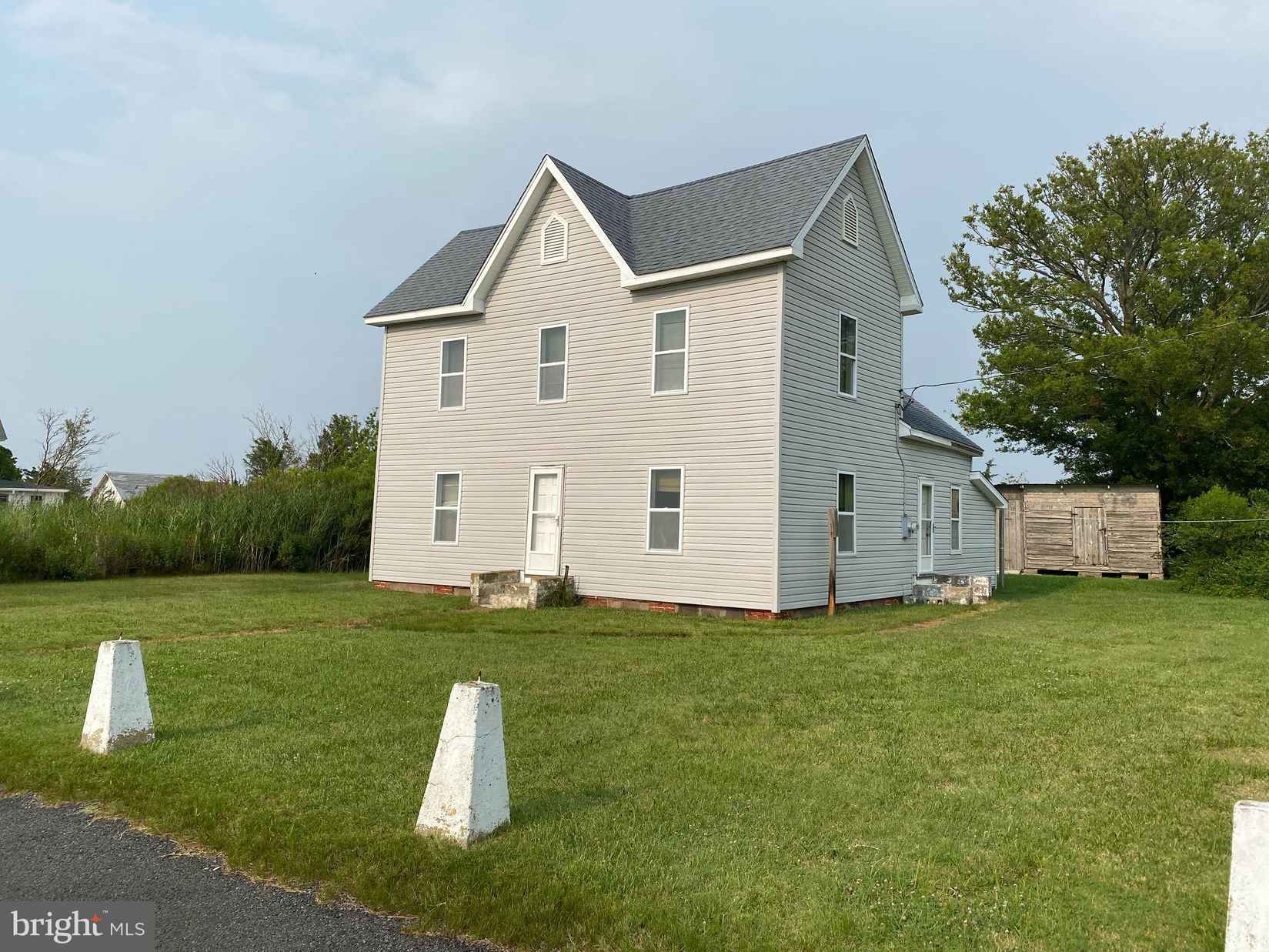 3313 Marsh Rd  