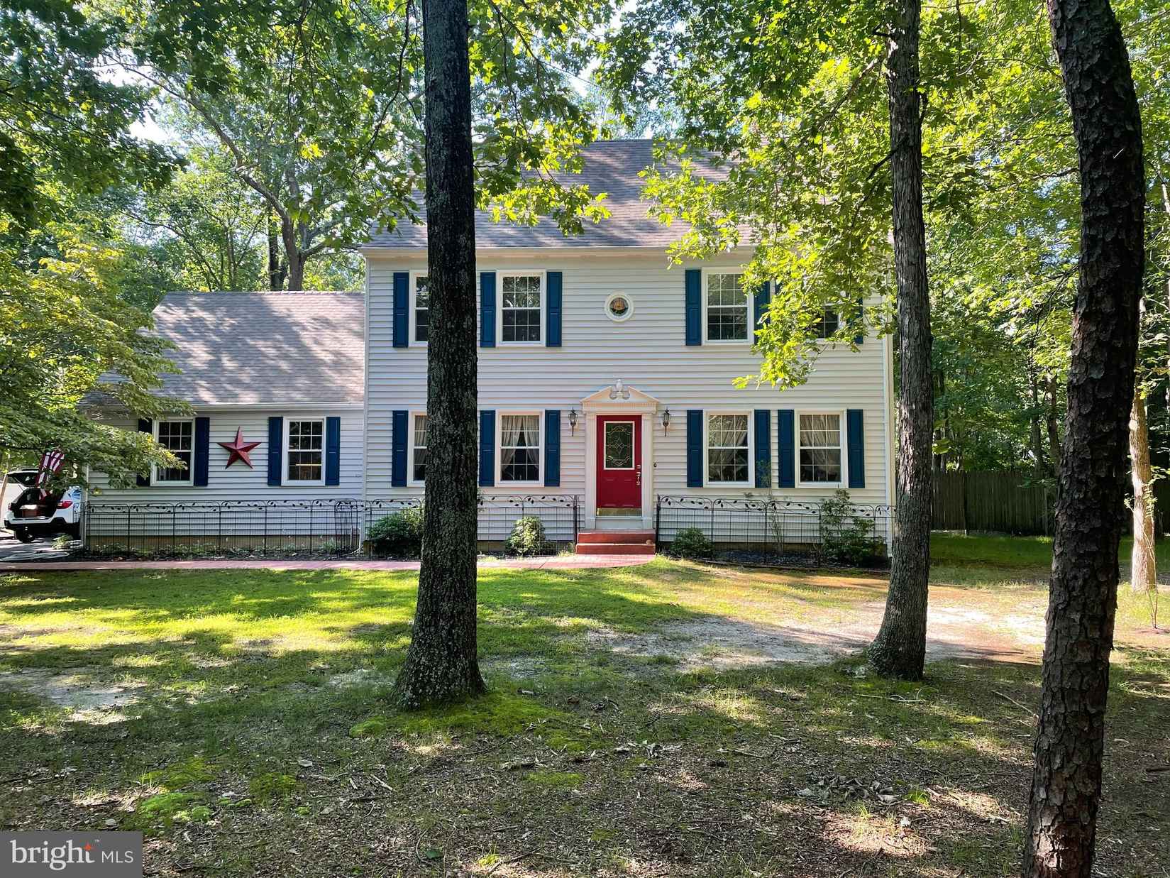 15 Yates Ln  