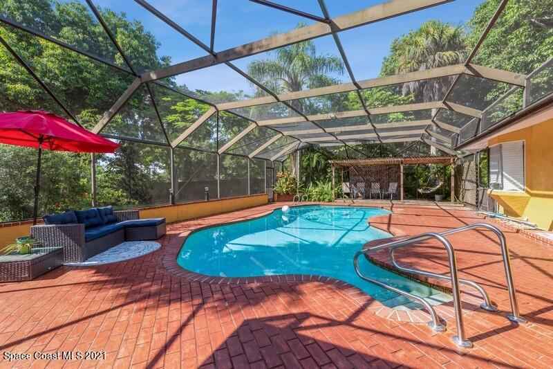 705 River Oaks Ln  