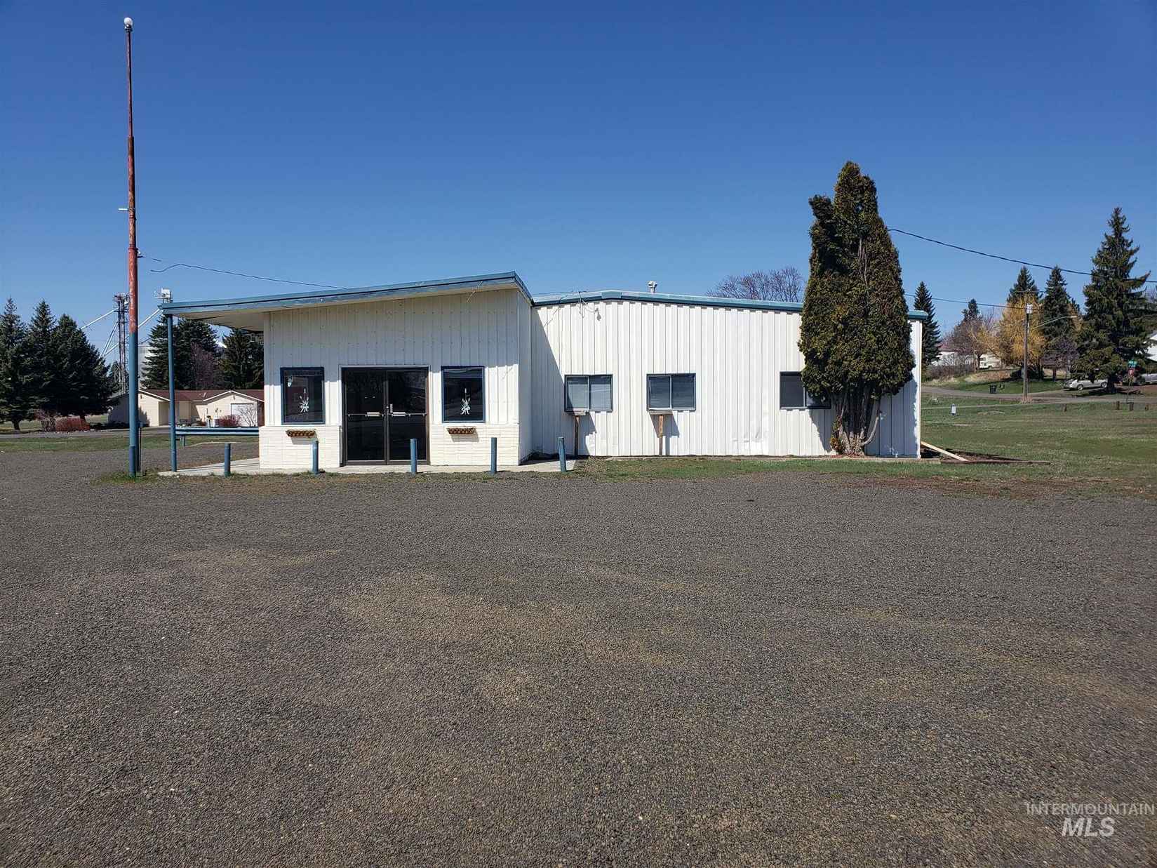 401 E Main St  