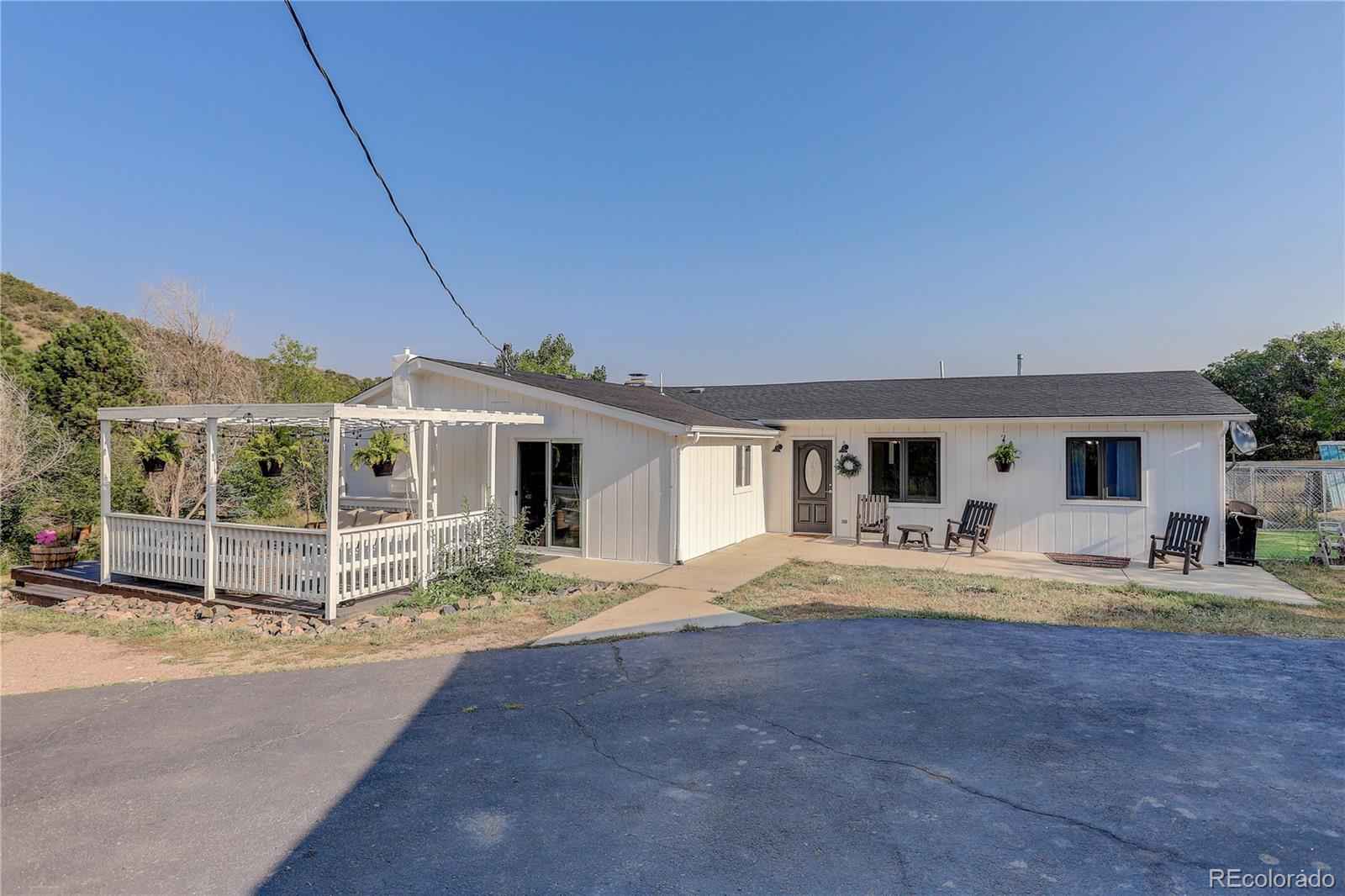 262 W Wolfensberger Rd  