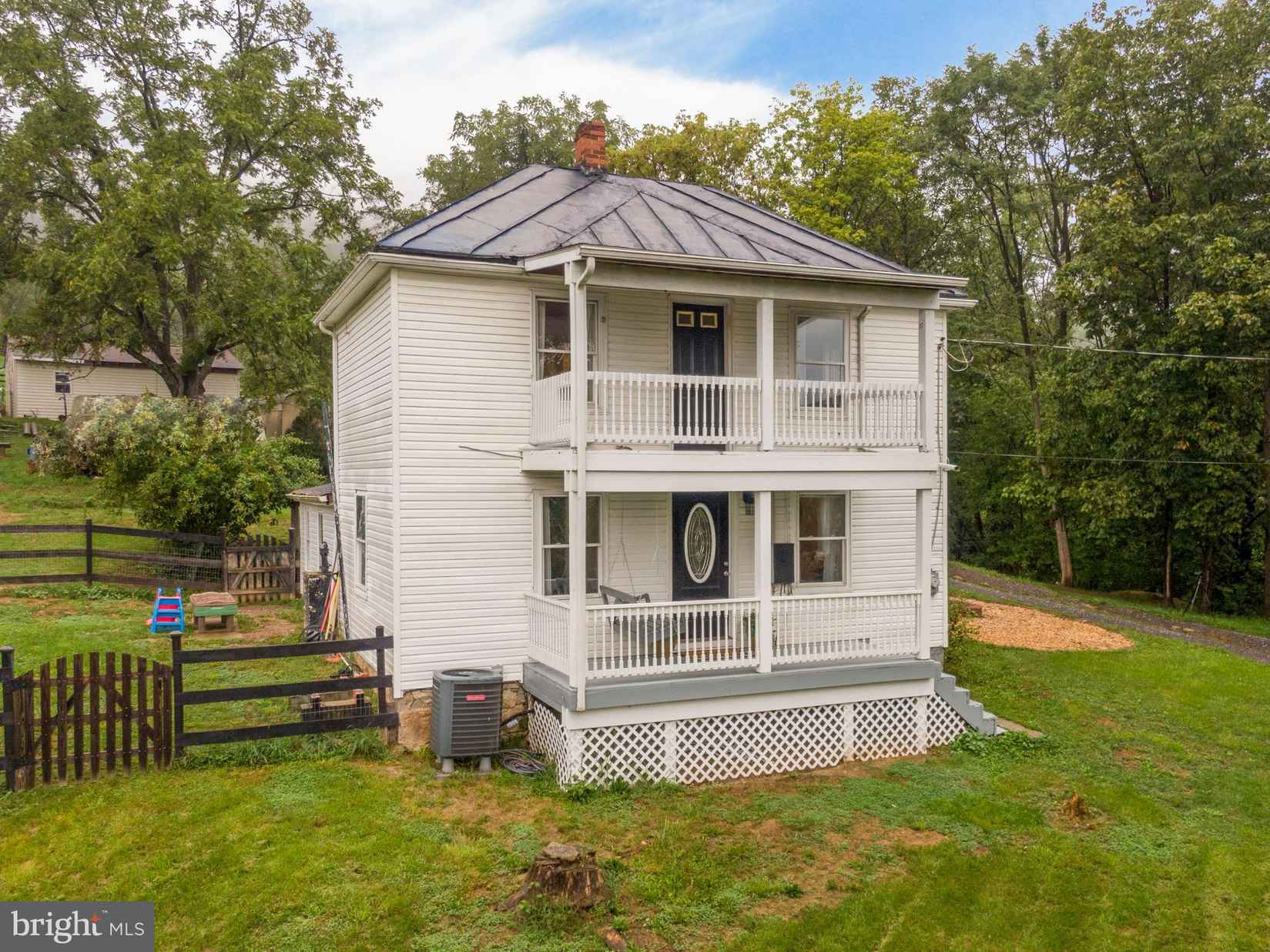 36 Jasper Ln  