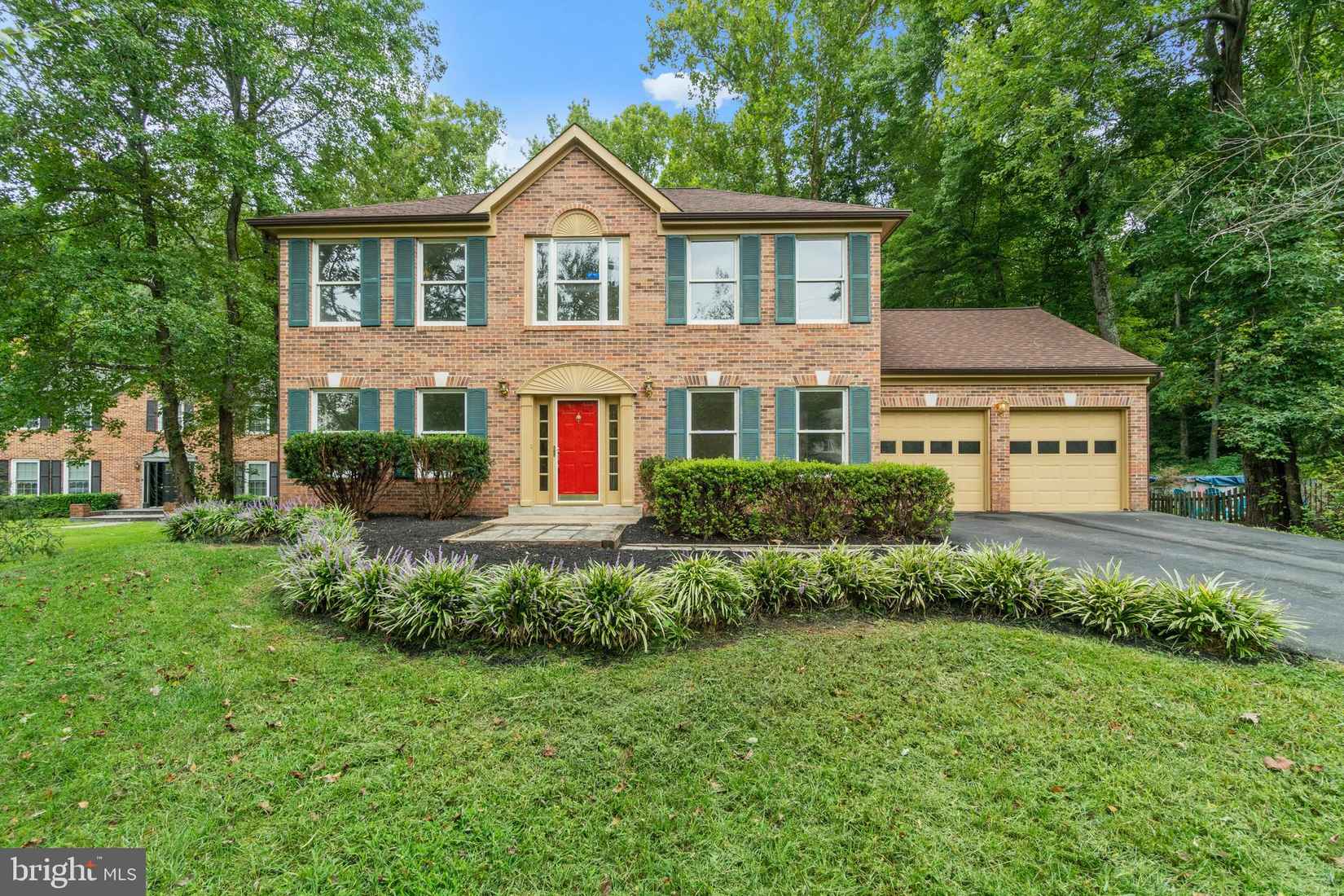 2070 Aquia Dr  