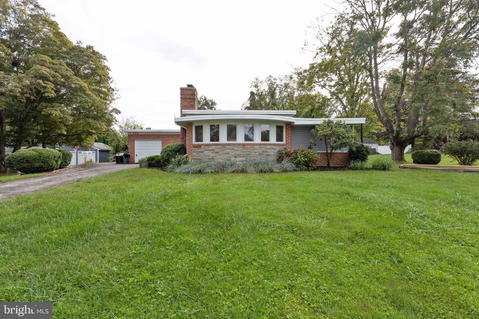 101 Neel Ave  