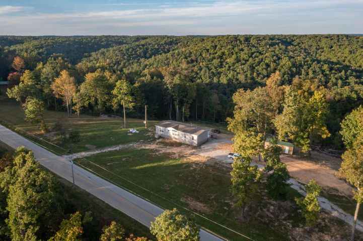 11488 Kentucky Hwy 587  