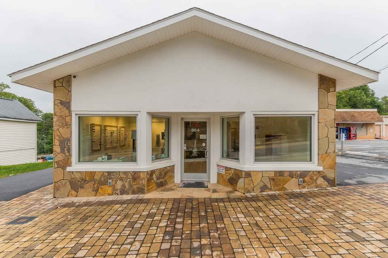 864 CENTRAL AVE  