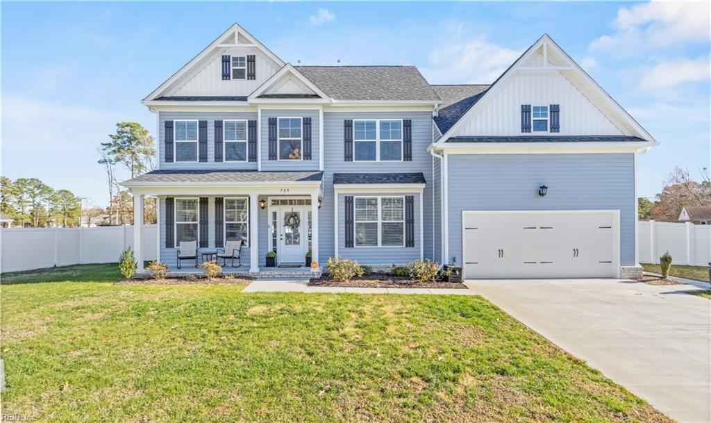 709 RENEE Ln  