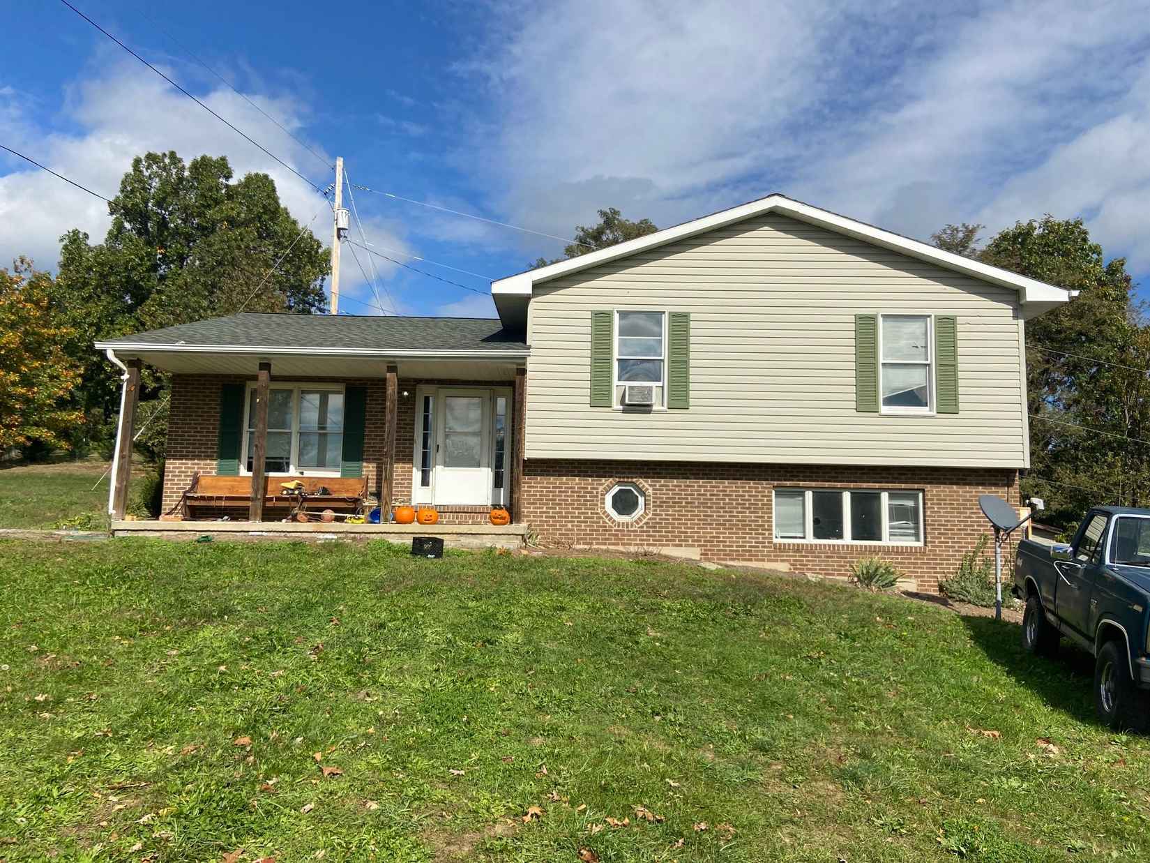 6009 Old Martinsburg Grade Rd  