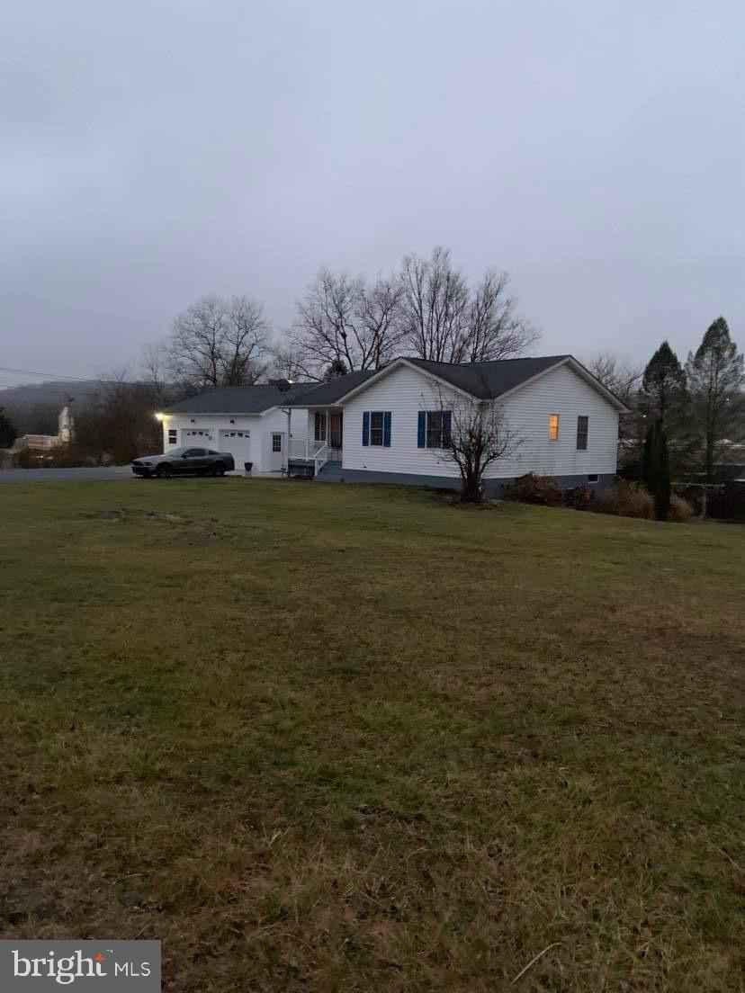 51 BUNKER Hl Ct  