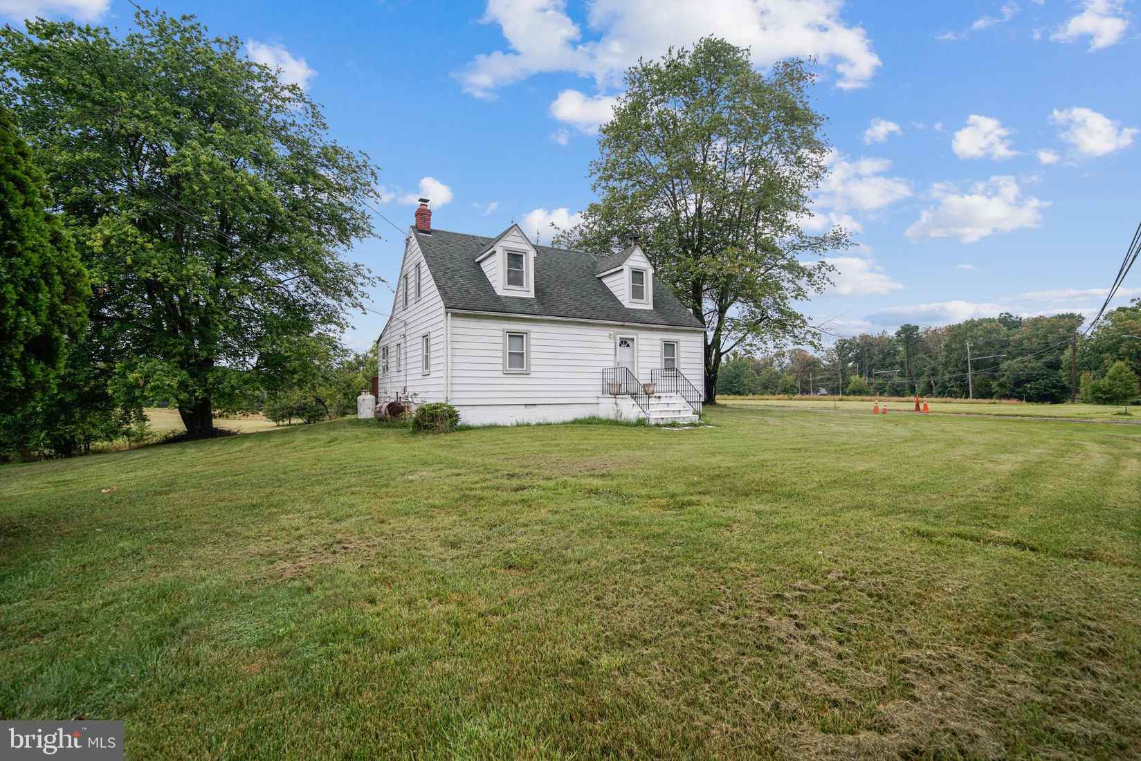 14411 S Springfield Rd  