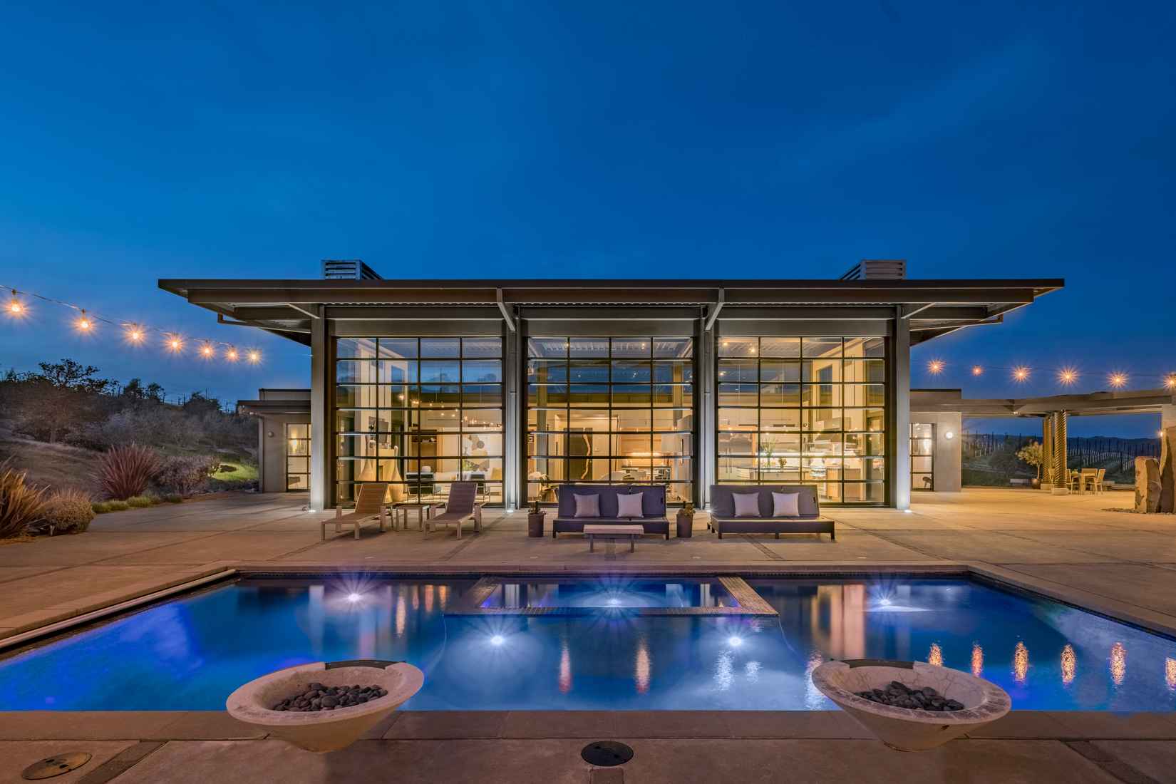 21765 Champlin Crk Ln  