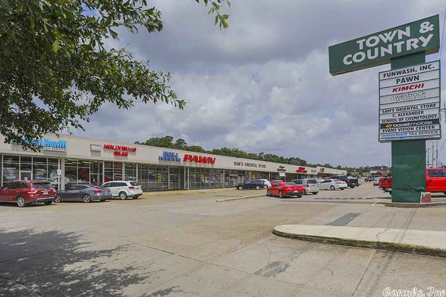 3500 S University Ave  