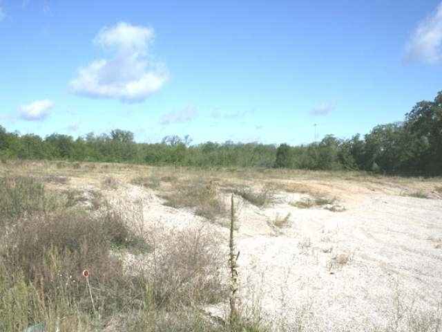 8 Acres Clare  