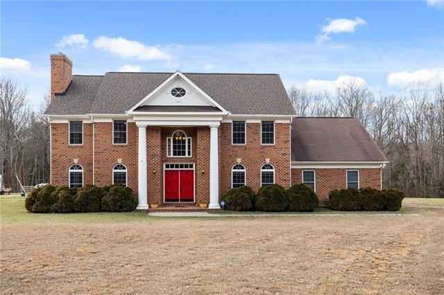 636 Old Courthouse Rd  
