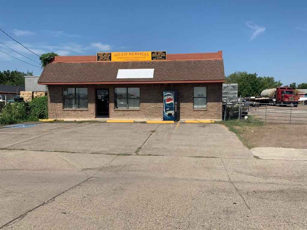 1665 S Veterans Blvd  