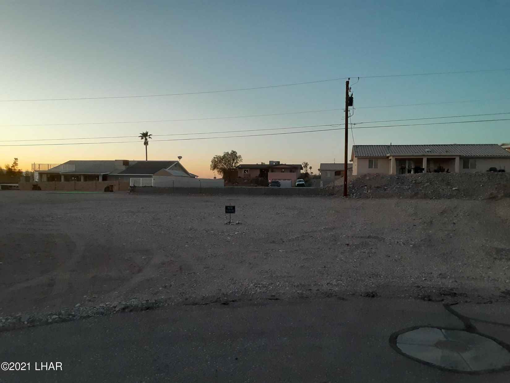 3493 Mitchell Ln  