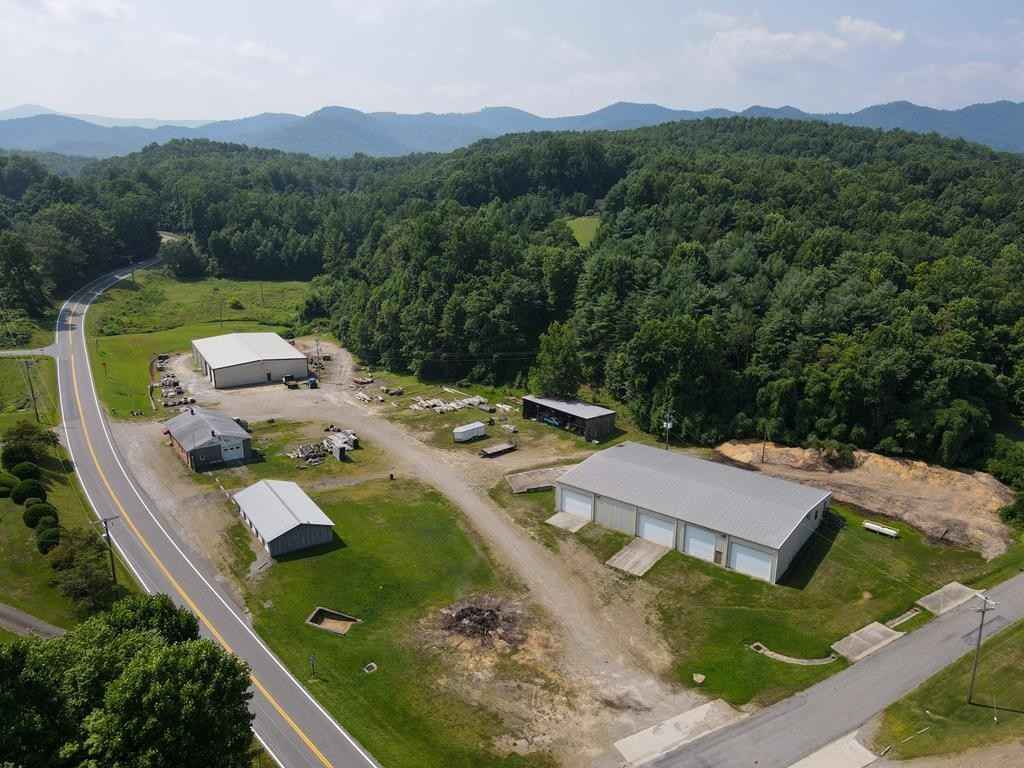 7617 Woolwine Hwy  