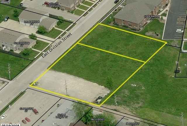 1 2 E Division St  