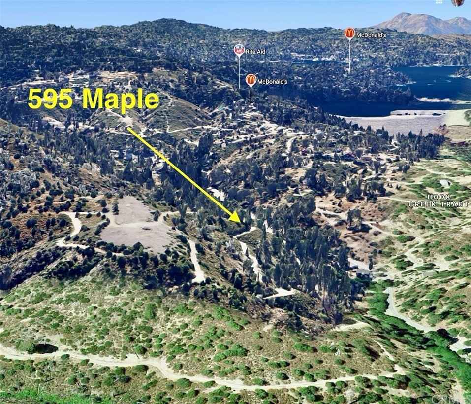 595 Maple Dr  