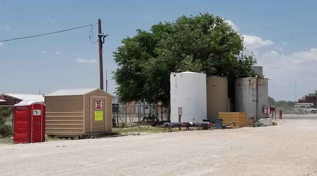 275 W Hwy 302  
