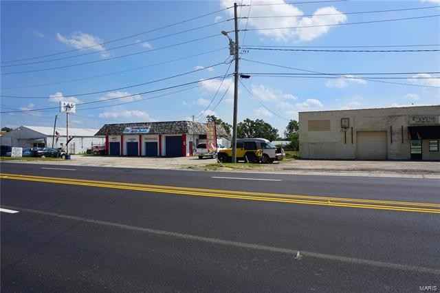 2500 North Bishop Ave  