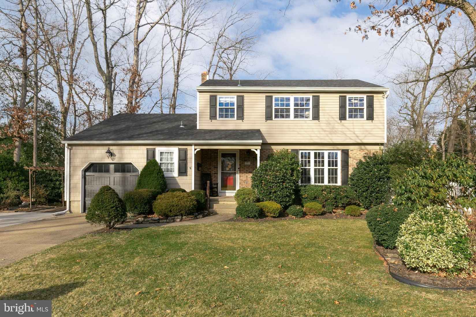 24 Winding Way  