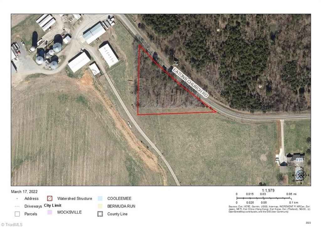 879 Eatons Church Rd  