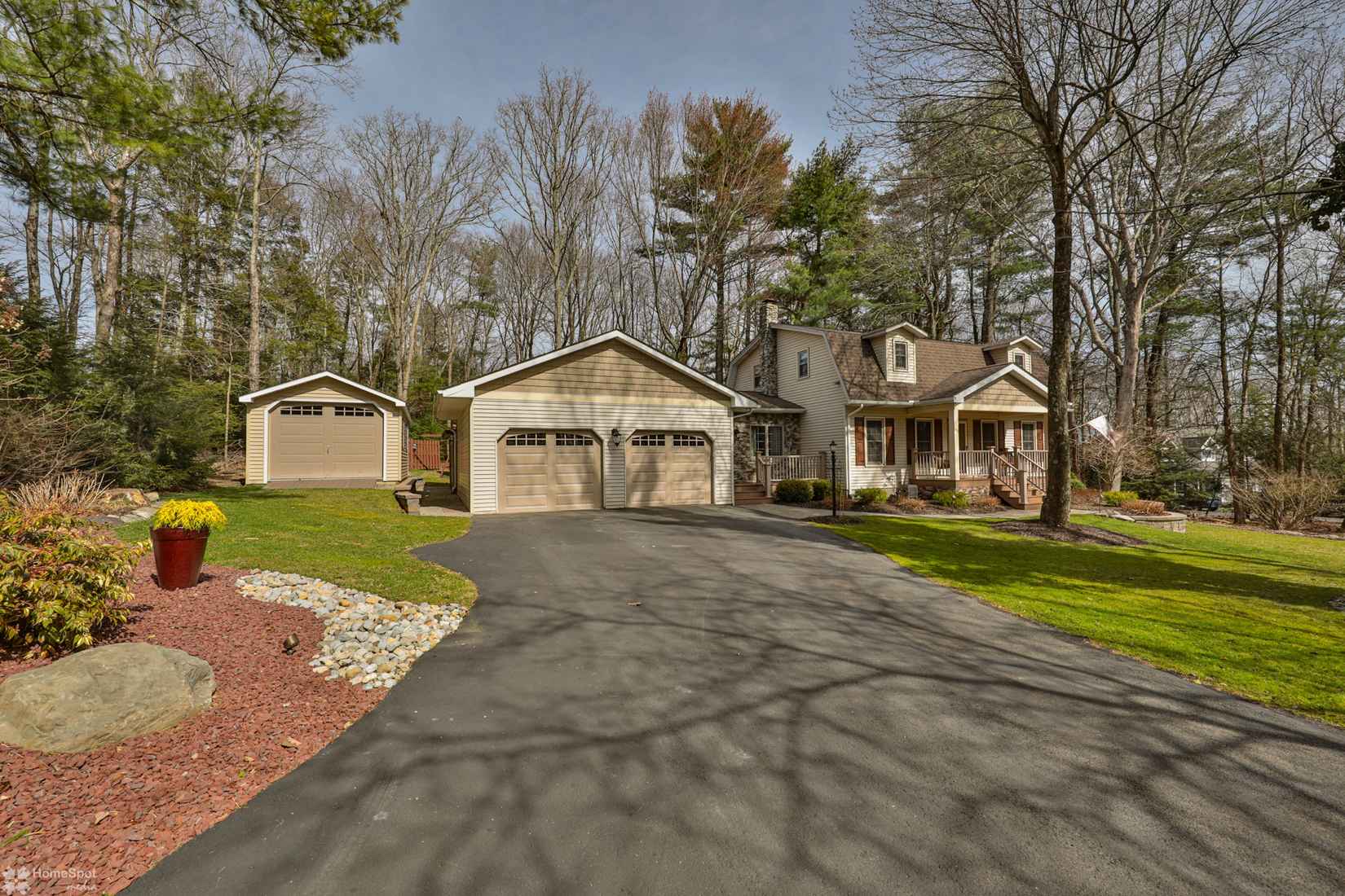 2656 Rising Hill Dr  