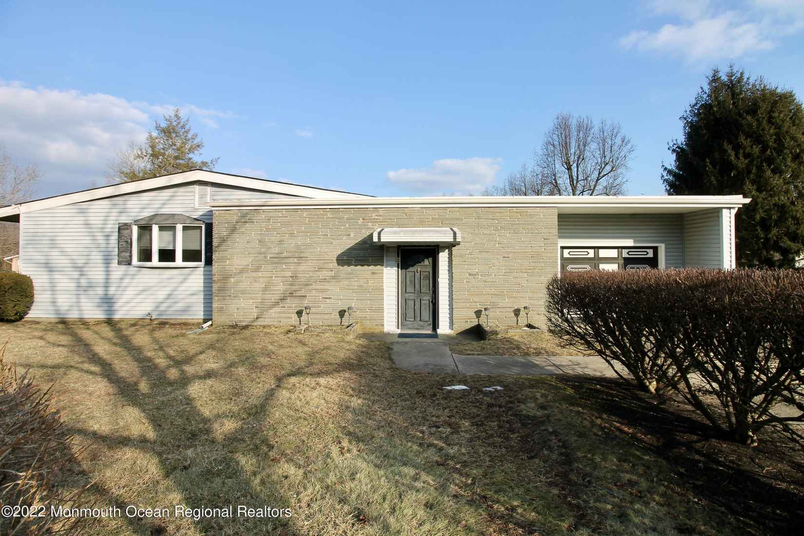 6 Rossi Rd  