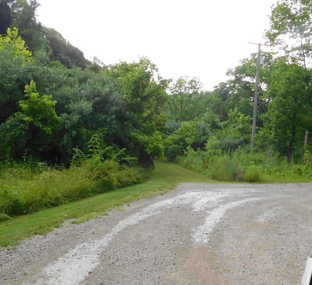 00 Jake Akers Branch/ DB 383 PG 717  
