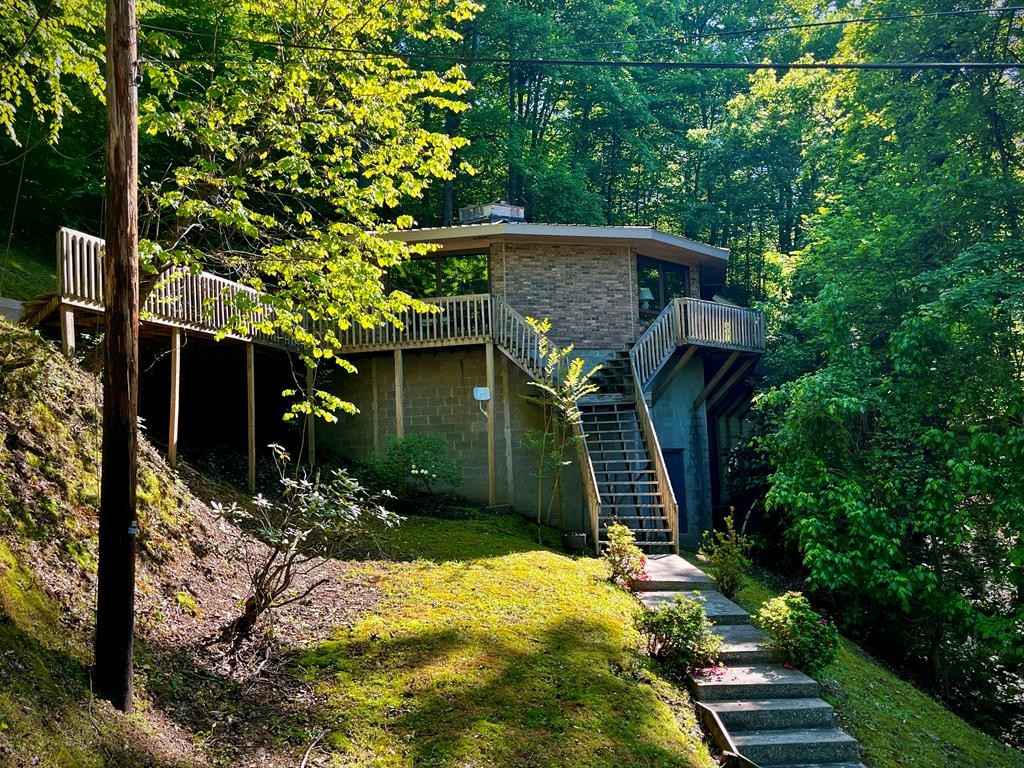 131 Grayce Rd  
