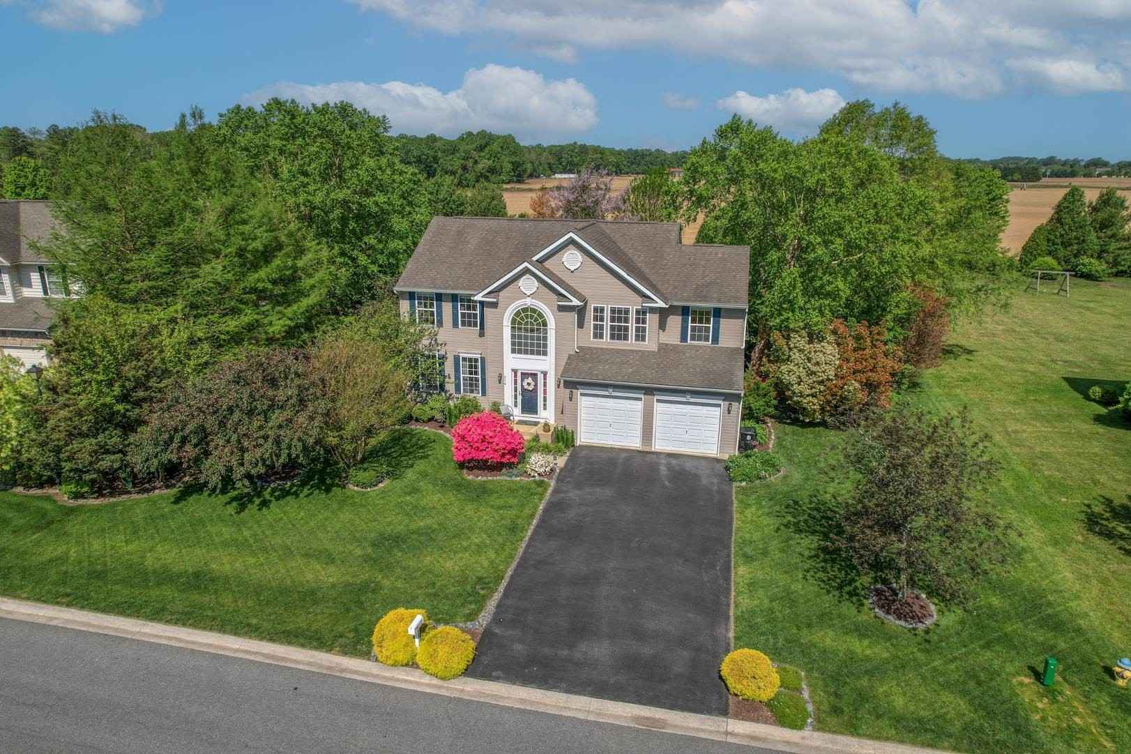 210 Otter Way  
