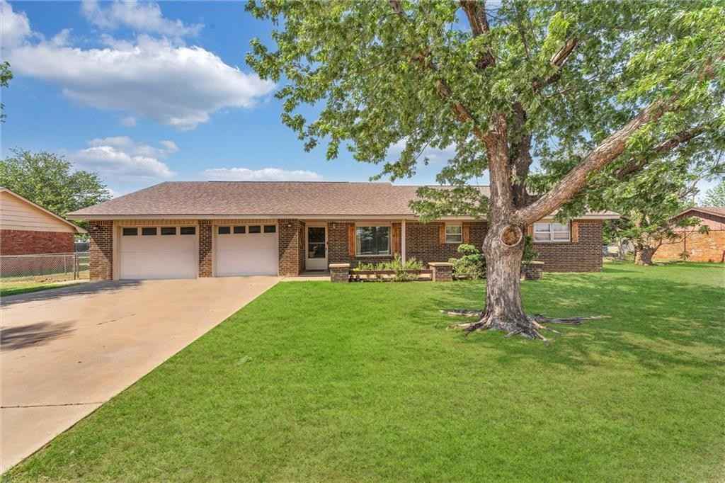 1305 Andy St  