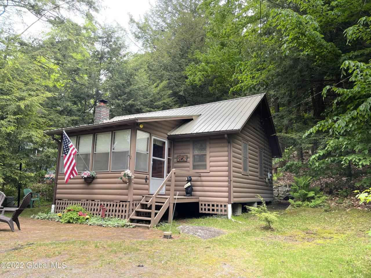 113 Hunt Lk Rd  
