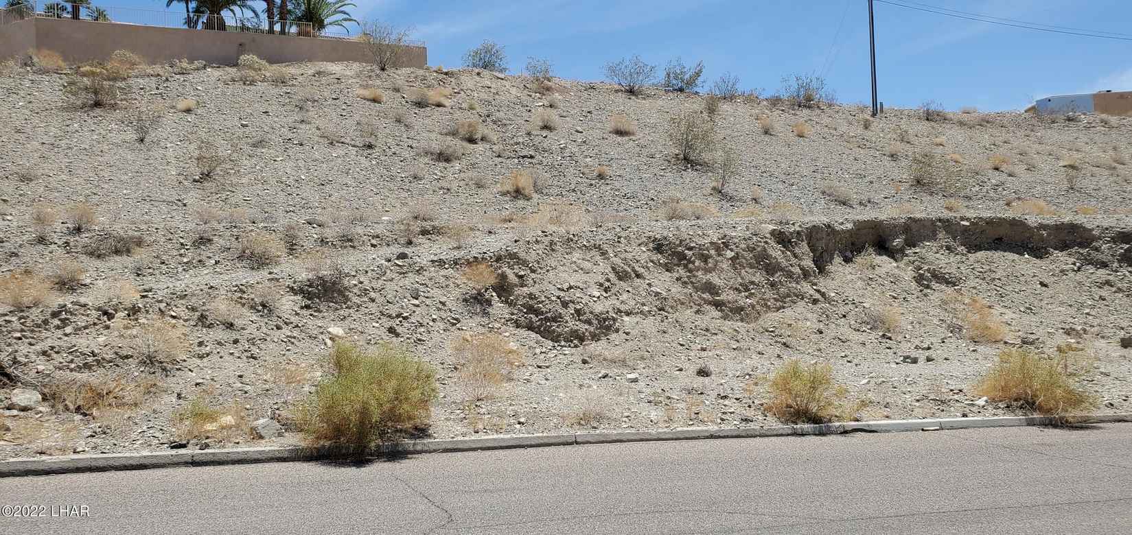 3300 3306 Crestview Dr  