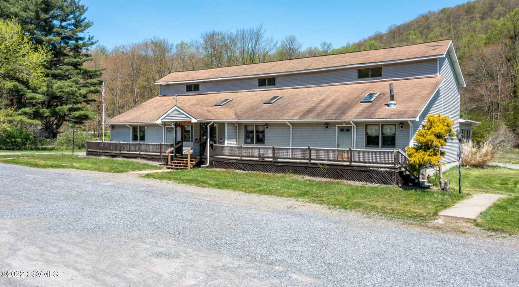 1324 ELK GROVE Rd  