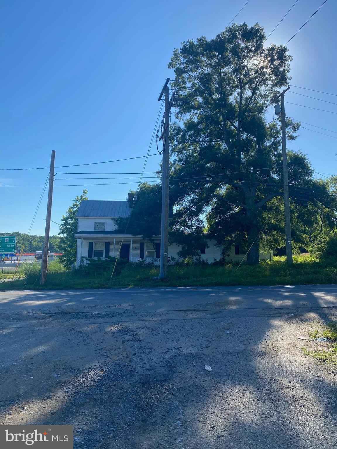 1507 Old Mountain Rd S  