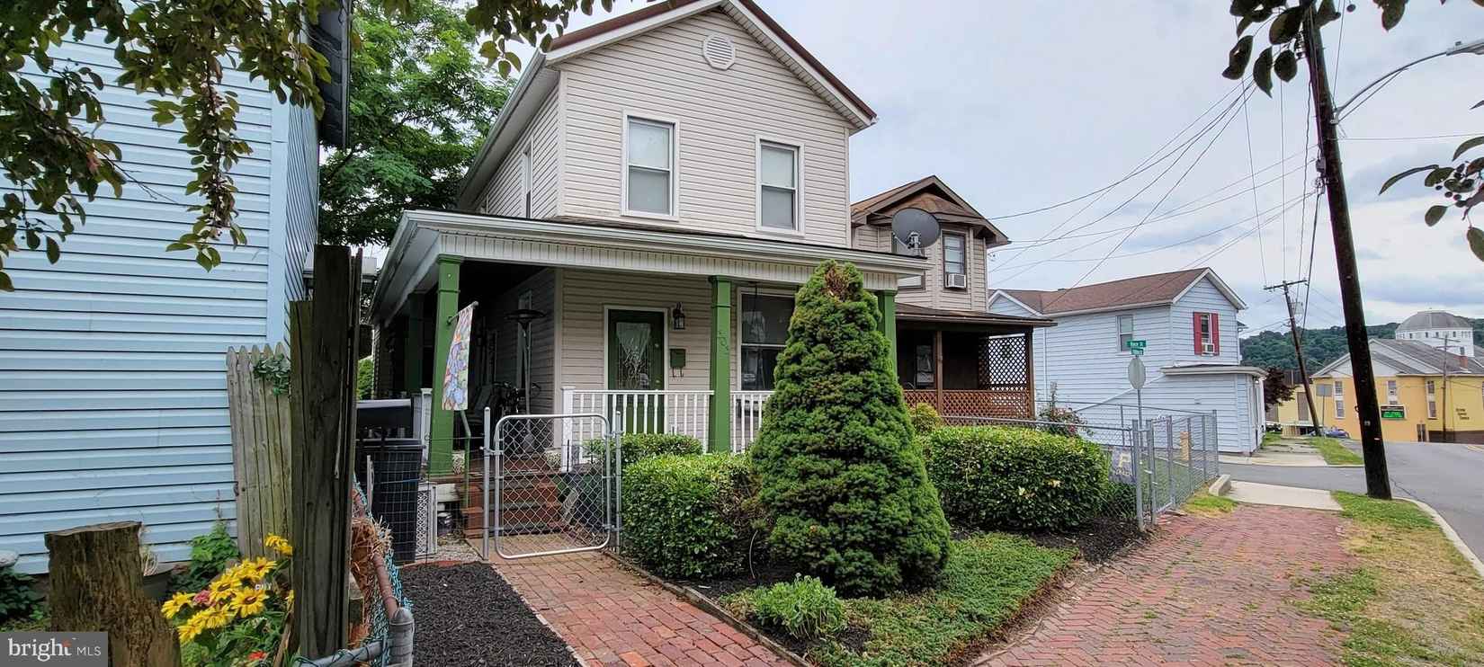 303 OLDTOWN Rd  