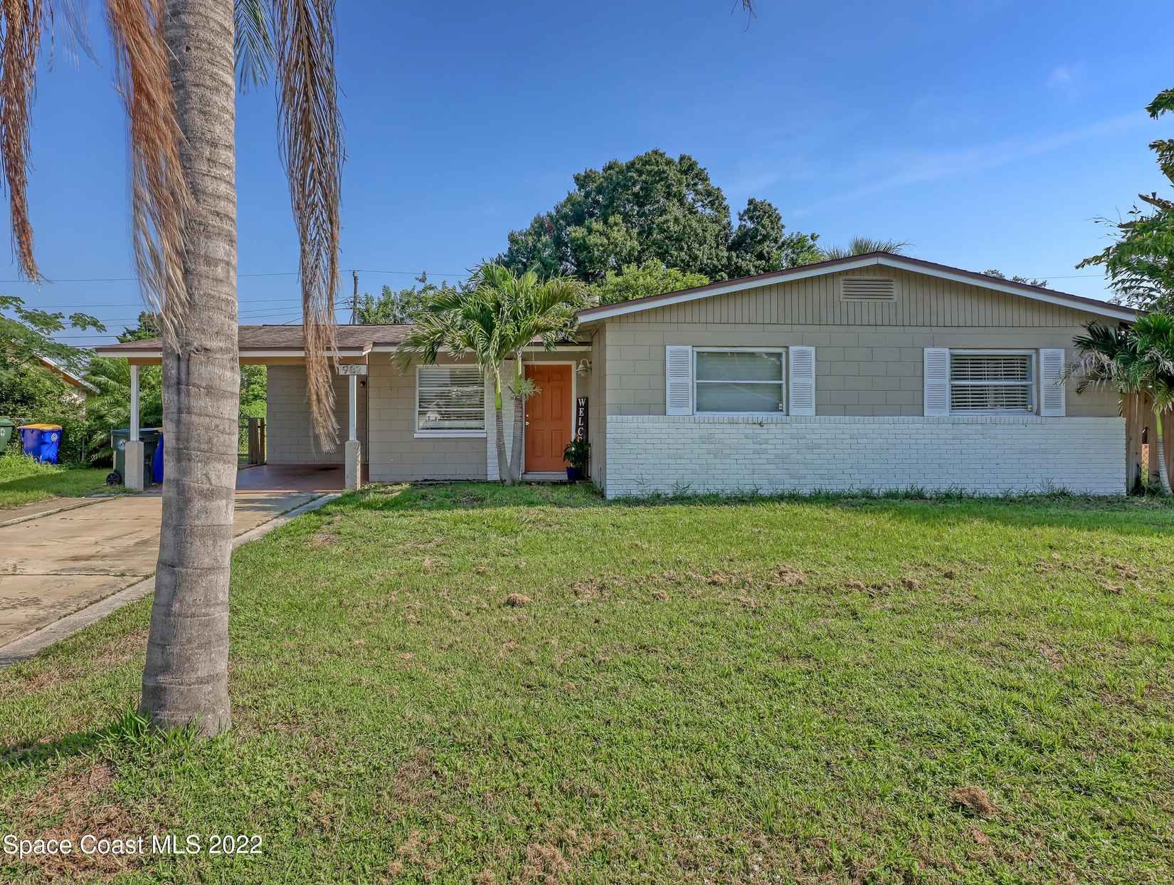 982 Miracle Way  