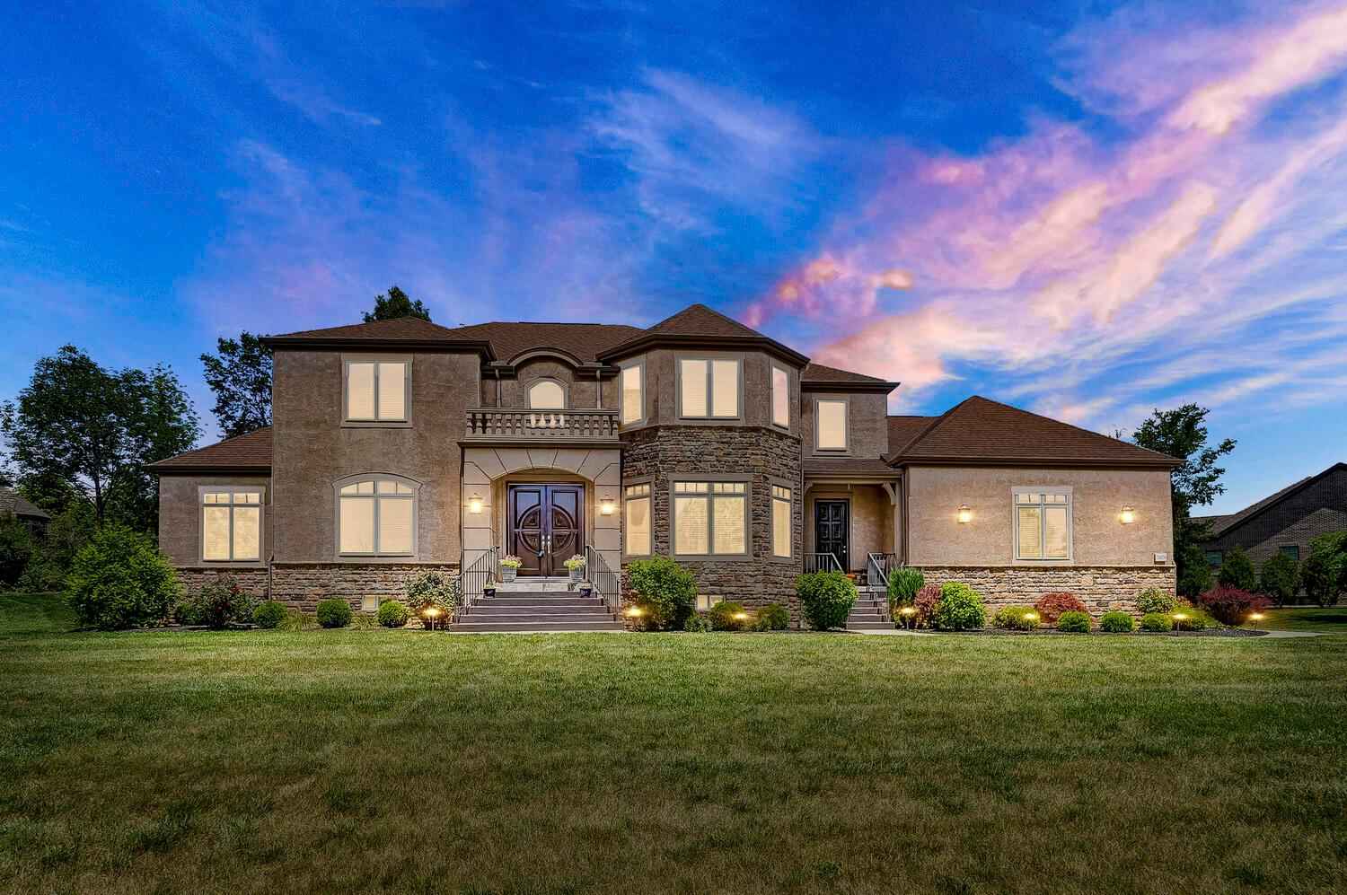 7028 Corazon Dr  
