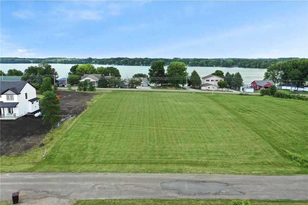 19329 Lake Volney Cir  