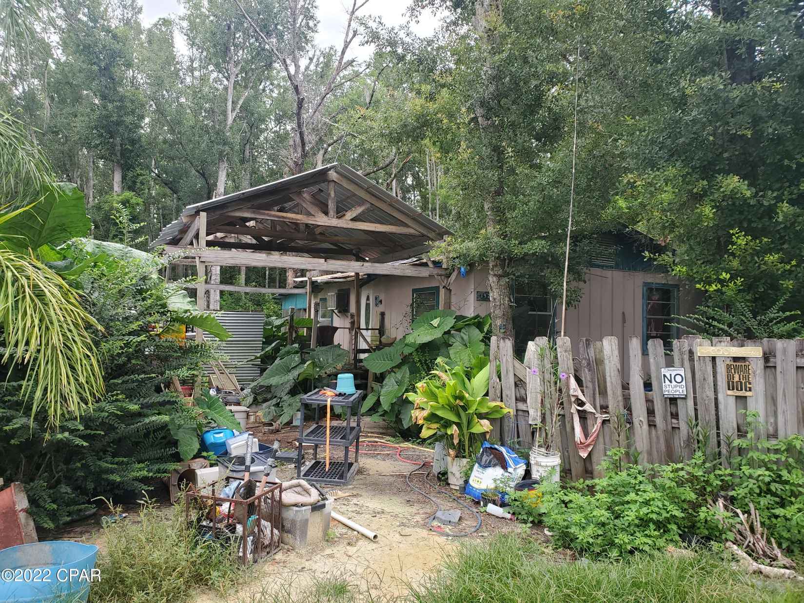 192 Crawfish Cabin St  