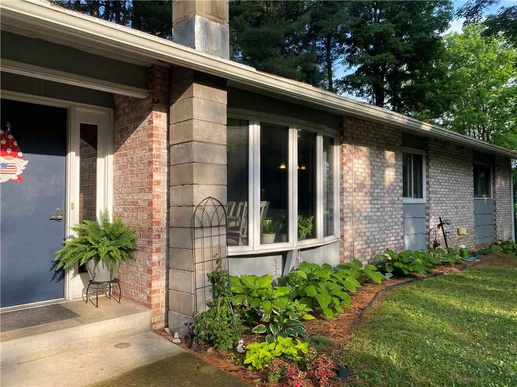 4642 Hogback Hl Rd  