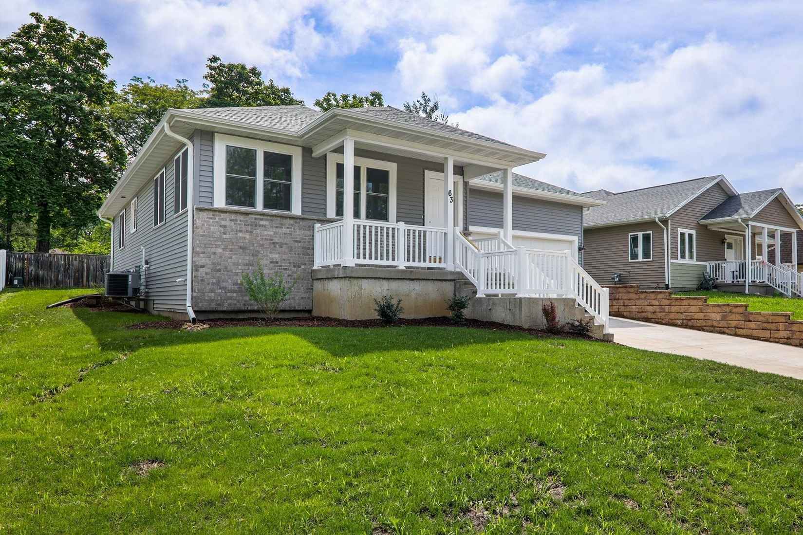 63 HART Rd  